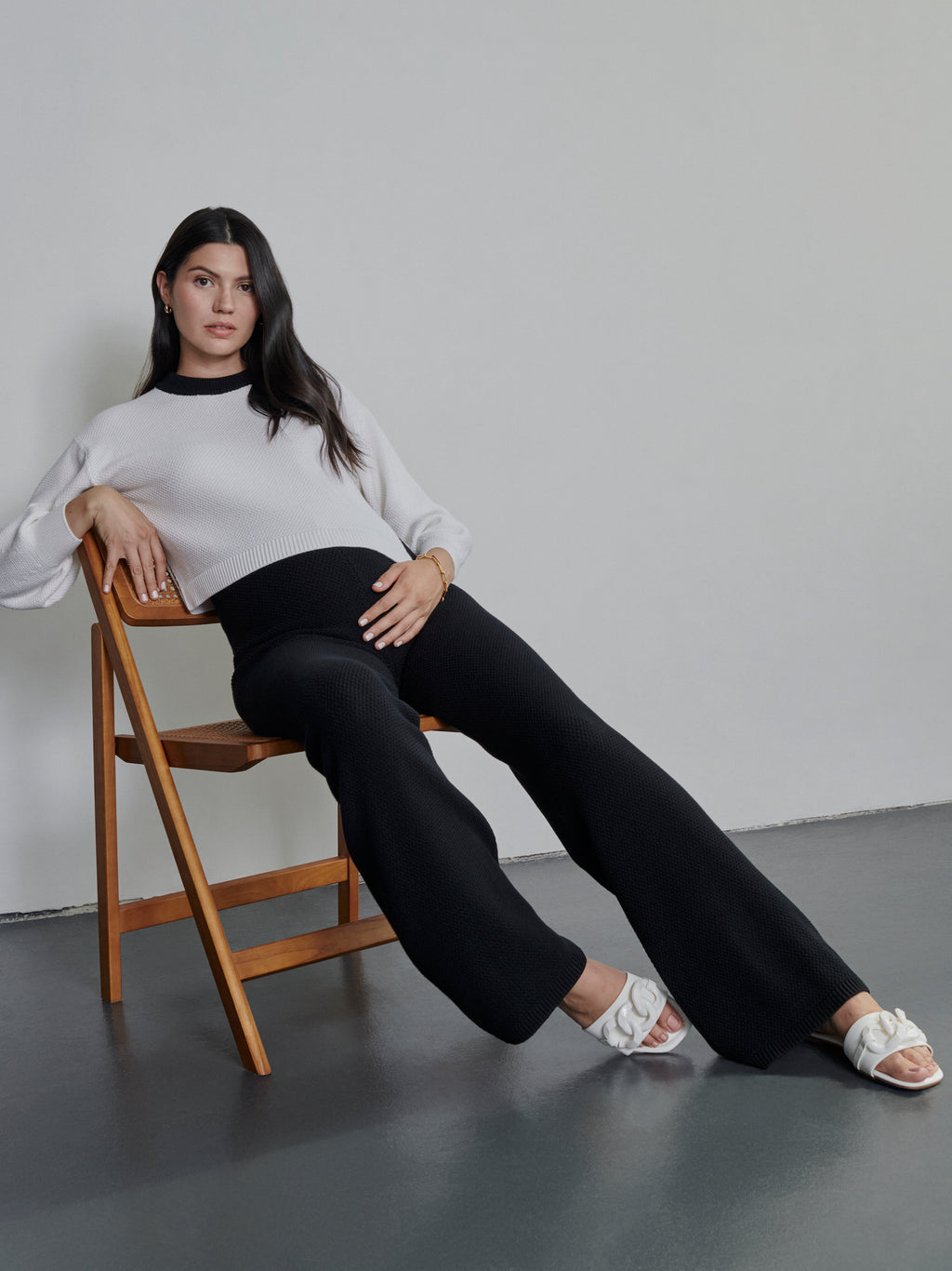 Pulover Lahek Essential