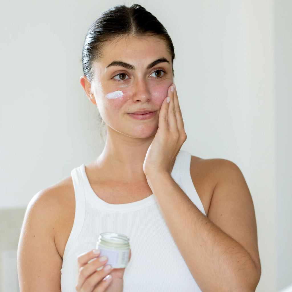 Srednje velik balzam za sončenje SPF 50