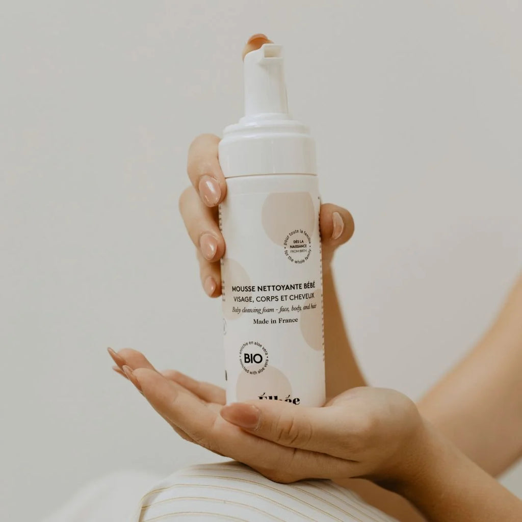Organska 3-v-1 čistilna pena za dojenčke