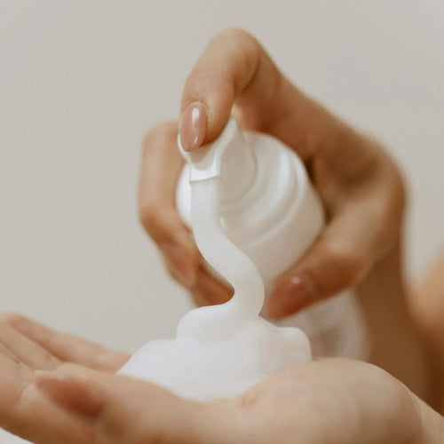 3-v-1 bio čistilna pena za dojenčke